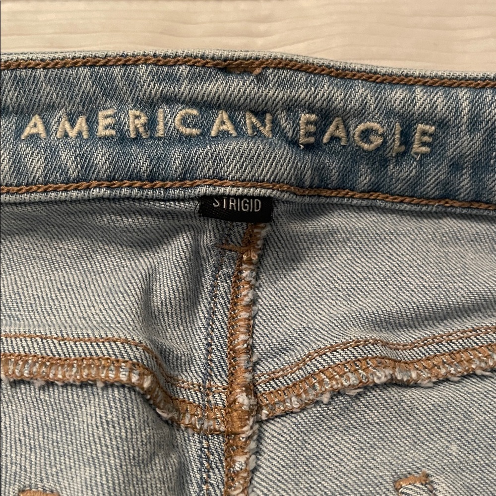 American Eagle High Rise Mom Jean Size 10 Extra Long Tall - Picture 4 of 4